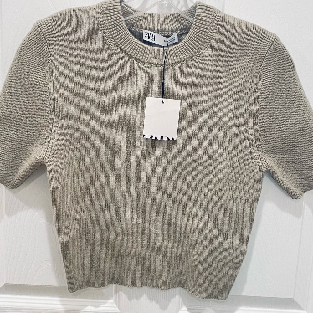 Zara Light Gray Crew Neck Sweater